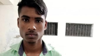 গোলাপগঞ্জে সাড়ে ৬ হাজার কেজি ভারতীয় চিনিসহ যুবক গ্রেপ্তার