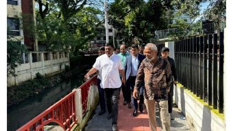 নগরের জলাবদ্ধতা নিরসনে একসাথে আরিফ-আনোয়ারুজ্জামান