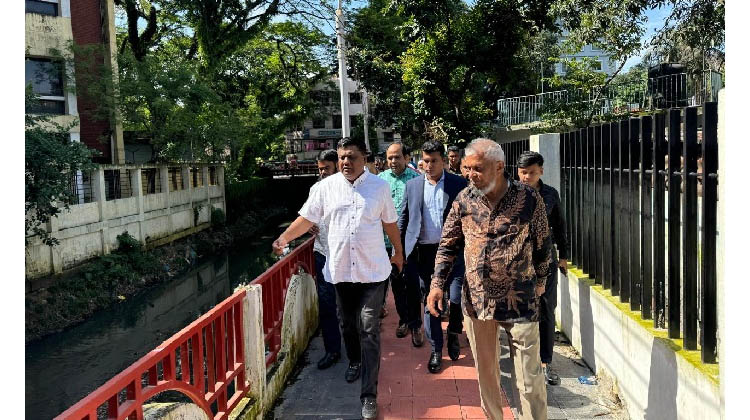 নগরের জলাবদ্ধতা নিরসনে একসাথে আরিফ-আনোয়ারুজ্জামান