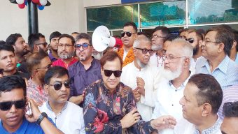 নেতা মোস্তাকুর রহমান রুমনের স্বদেশ প্রত্যাবর্তনে বিএনপি’র গণসংবর্ধনা