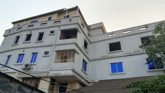 নগরে সিসিকের অনুমোতি না নিয়ে ৫তলা ভবন নির্মানের অভিযোগ