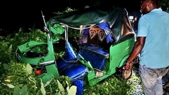 গোলাপগঞ্জে পিকআপ ভ্যানের ধাক্কায় অটোরিকশা যাত্রী নিহত, স্ত্রী-সন্তান আহত