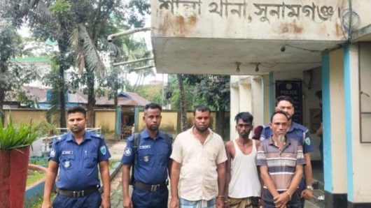 শাল্লায় ২০২ পিস ইয়াবাসহ গ্রেফতার ৩