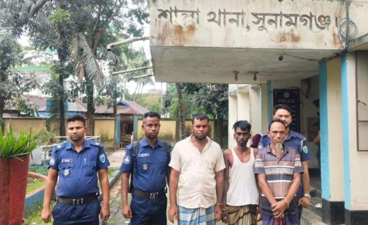 শাল্লায় ২০২ পিস ইয়াবাসহ গ্রেফতার ৩